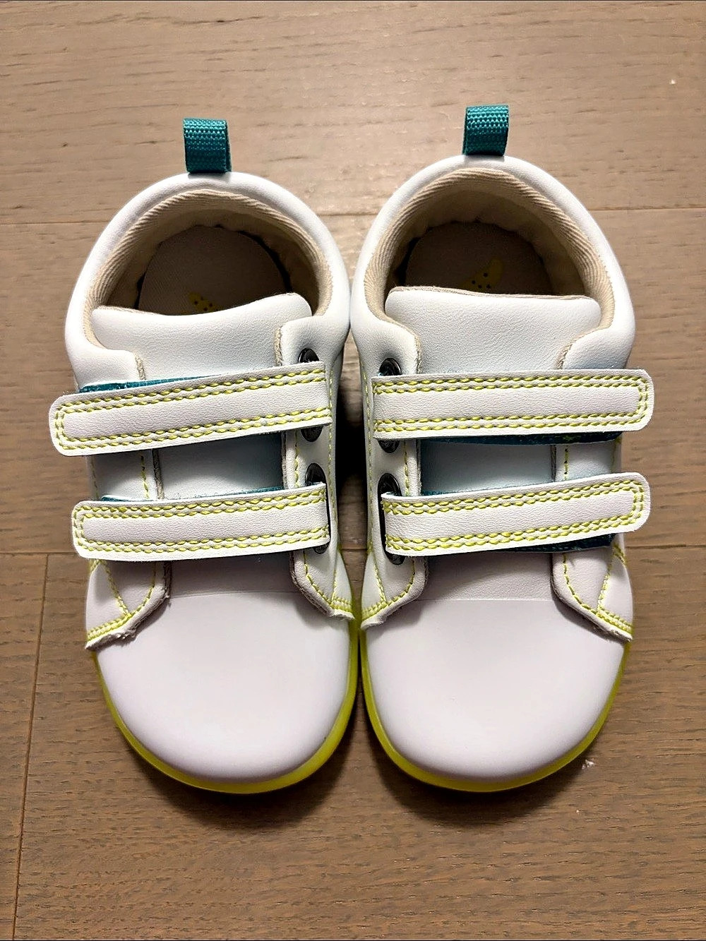 Ten little Velcro Sneakers White & neon yellow
